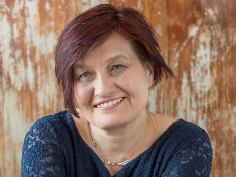 Bánki Éva esszéje a művészet és az őrület határairól