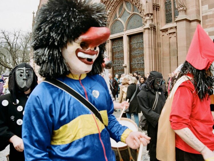 Szánthó Erika Emma regényrészlete